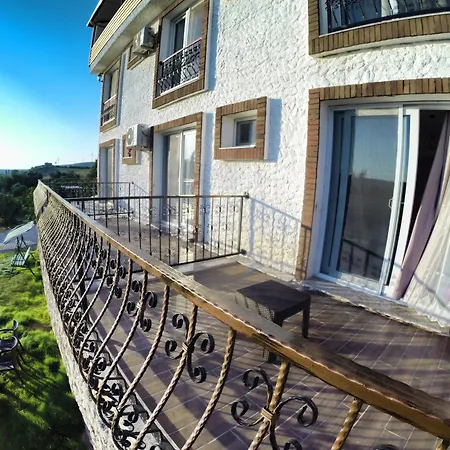 Satsuma Butik Otel Siğacık