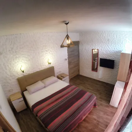 Hotel Satsuma Butik *