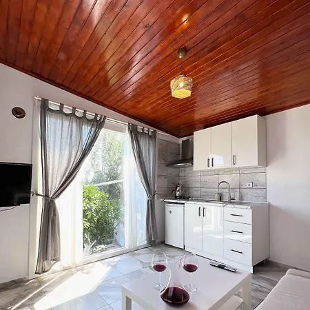 Satsuma Butik فندق