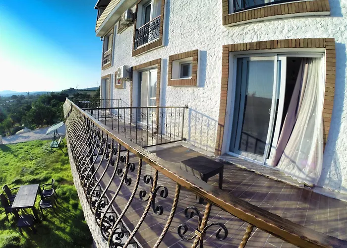 Satsuma Butik Отель Сигаджик