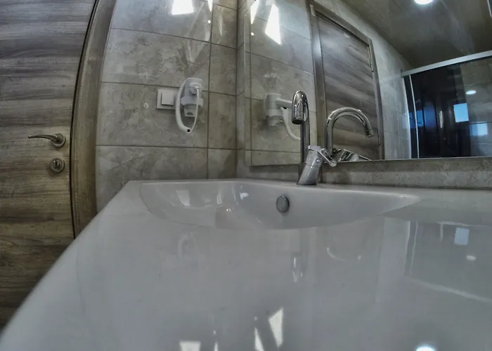 Отель Satsuma Butik *