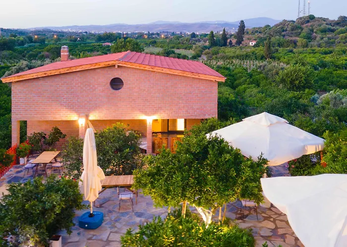 Satsuma Butik Отель Сигаджик